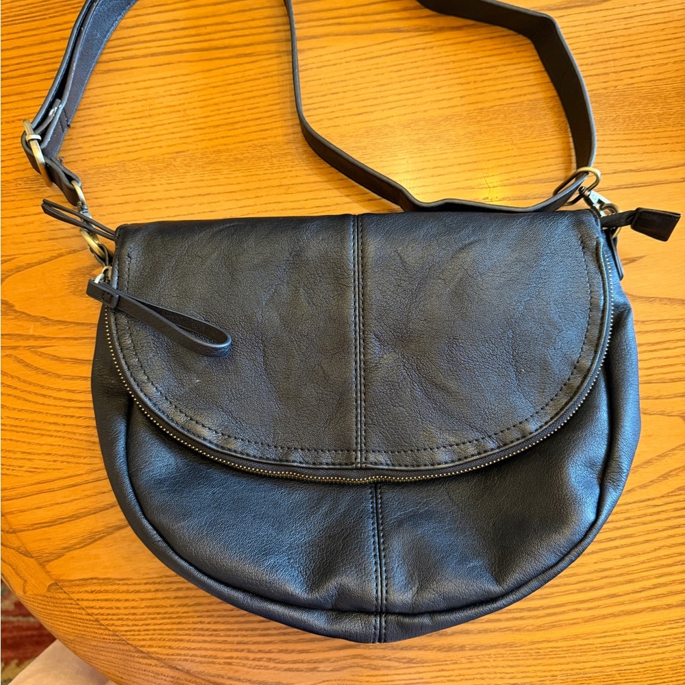 Classic Black Crossbody Bag - Minimalist Women's Shoulder Purse